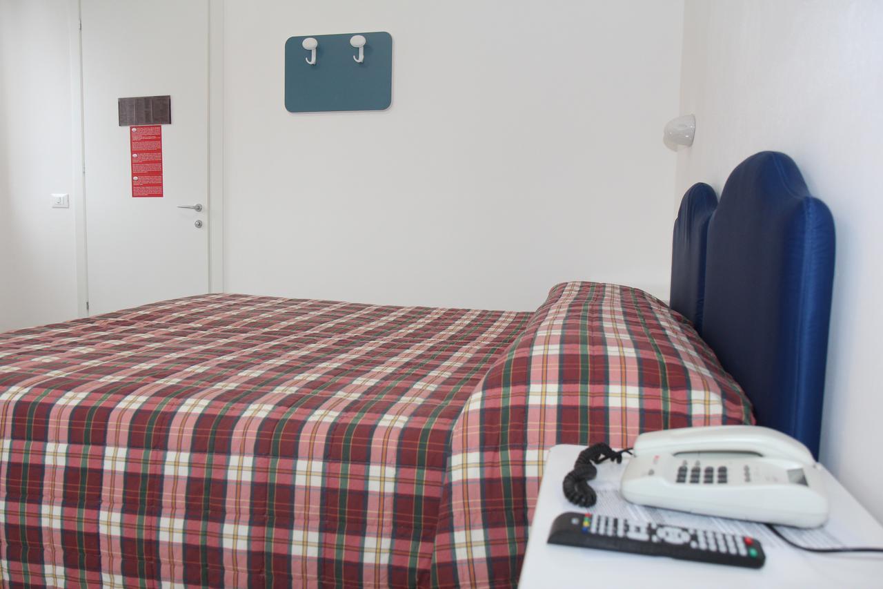 Hotel Cristallo Риоло Терме Екстериор снимка