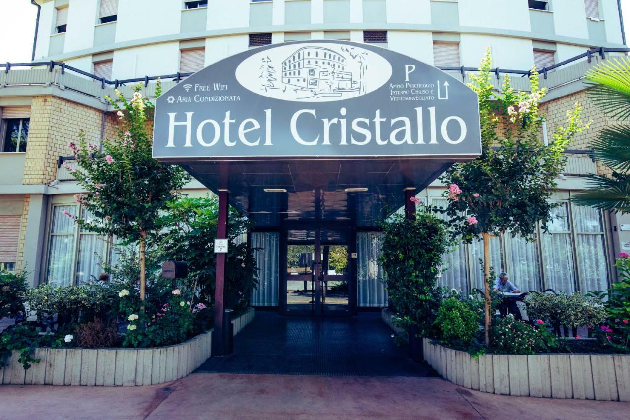 Hotel Cristallo Риоло Терме Екстериор снимка